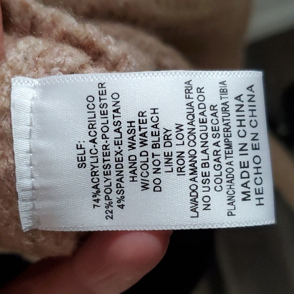 &MERCI Blush Pink Sweater - Picture 6 of 6